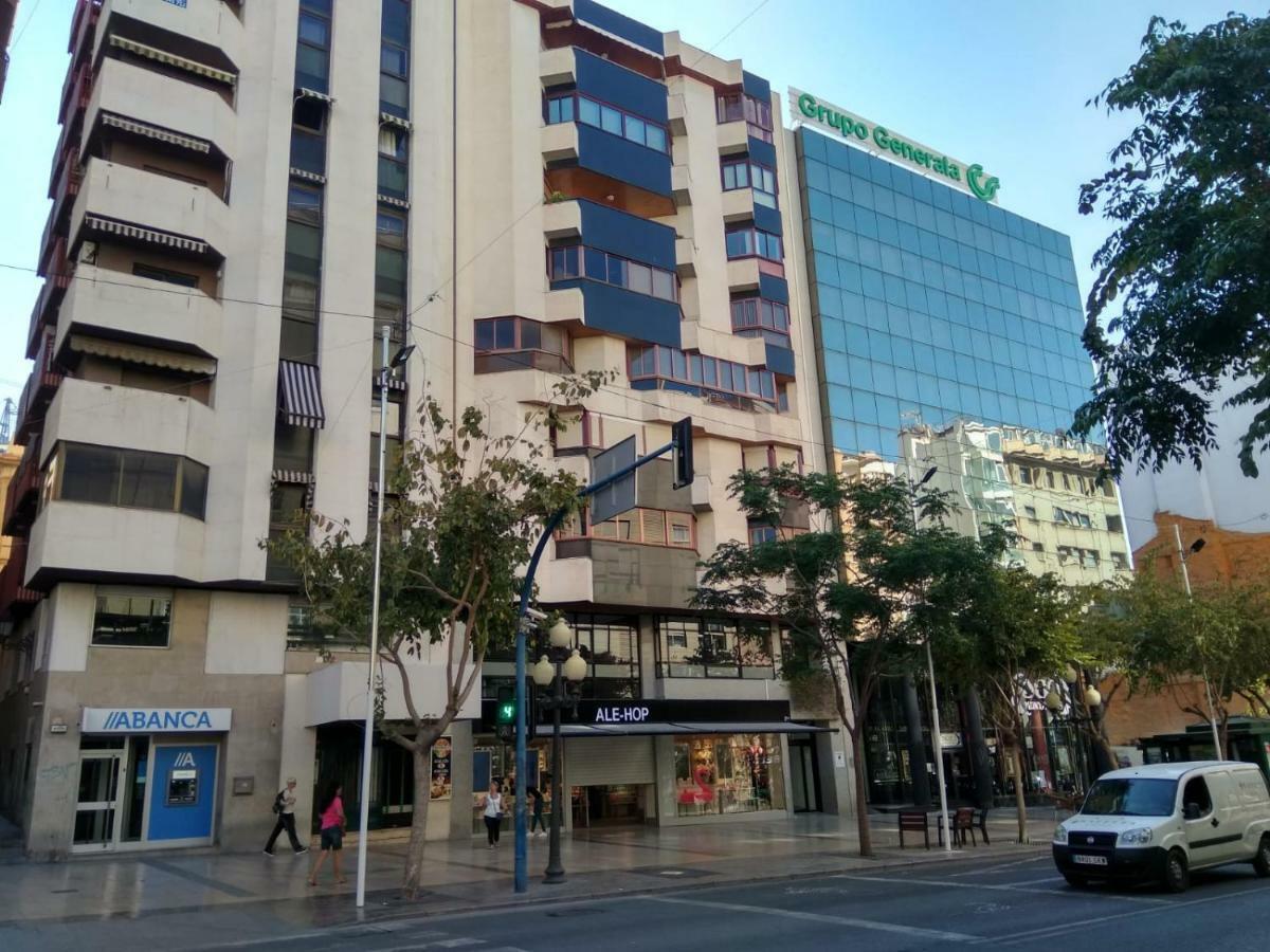 Rambla Suite Estudio Alicante Luaran gambar