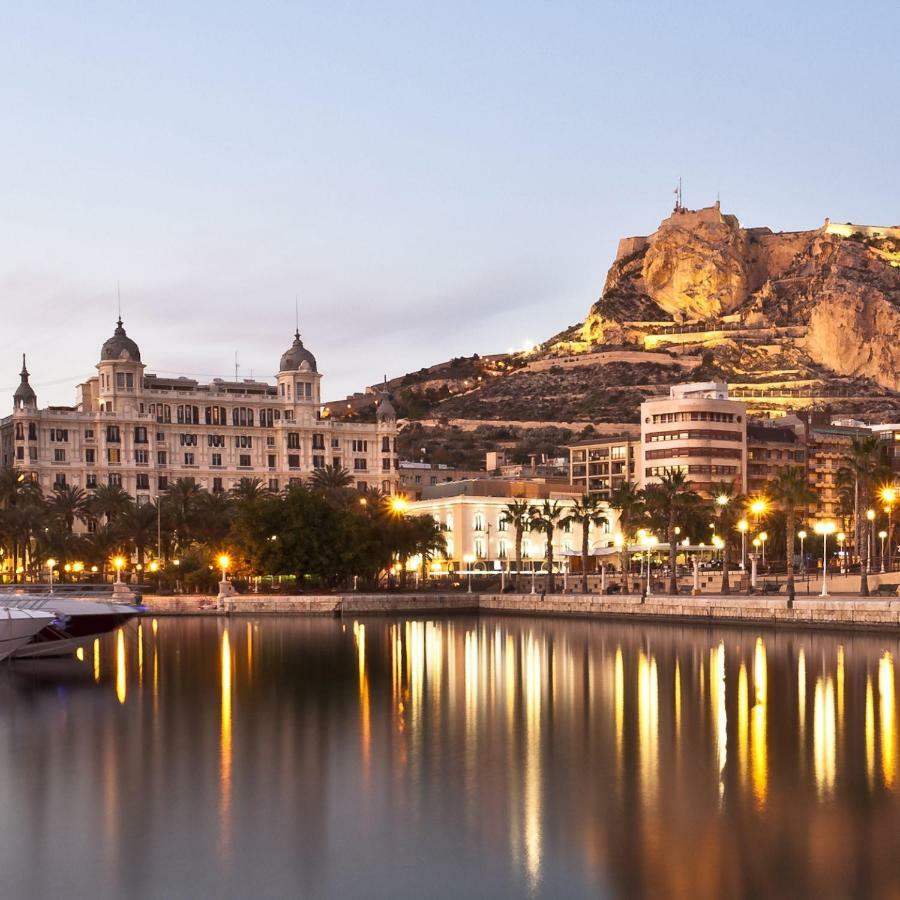 Rambla Suite Estudio Alicante Luaran gambar