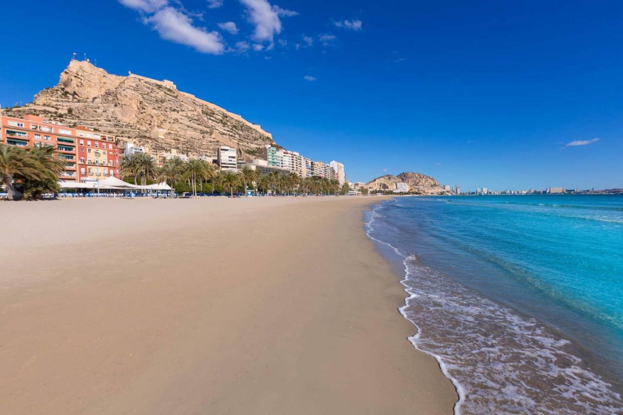 Rambla Suite Estudio Alicante Luaran gambar